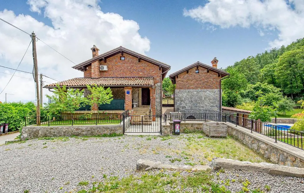 Villa Natura Poljane 0*,  Croatia
