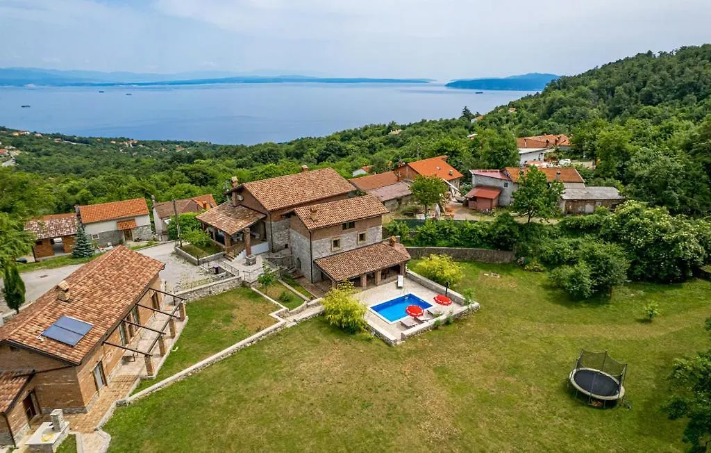 Villa Natura Poljane