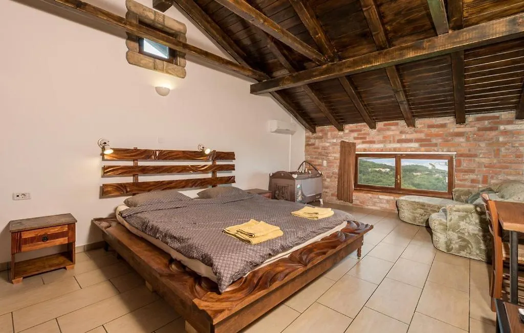 Villa Natura Poljane Croatia